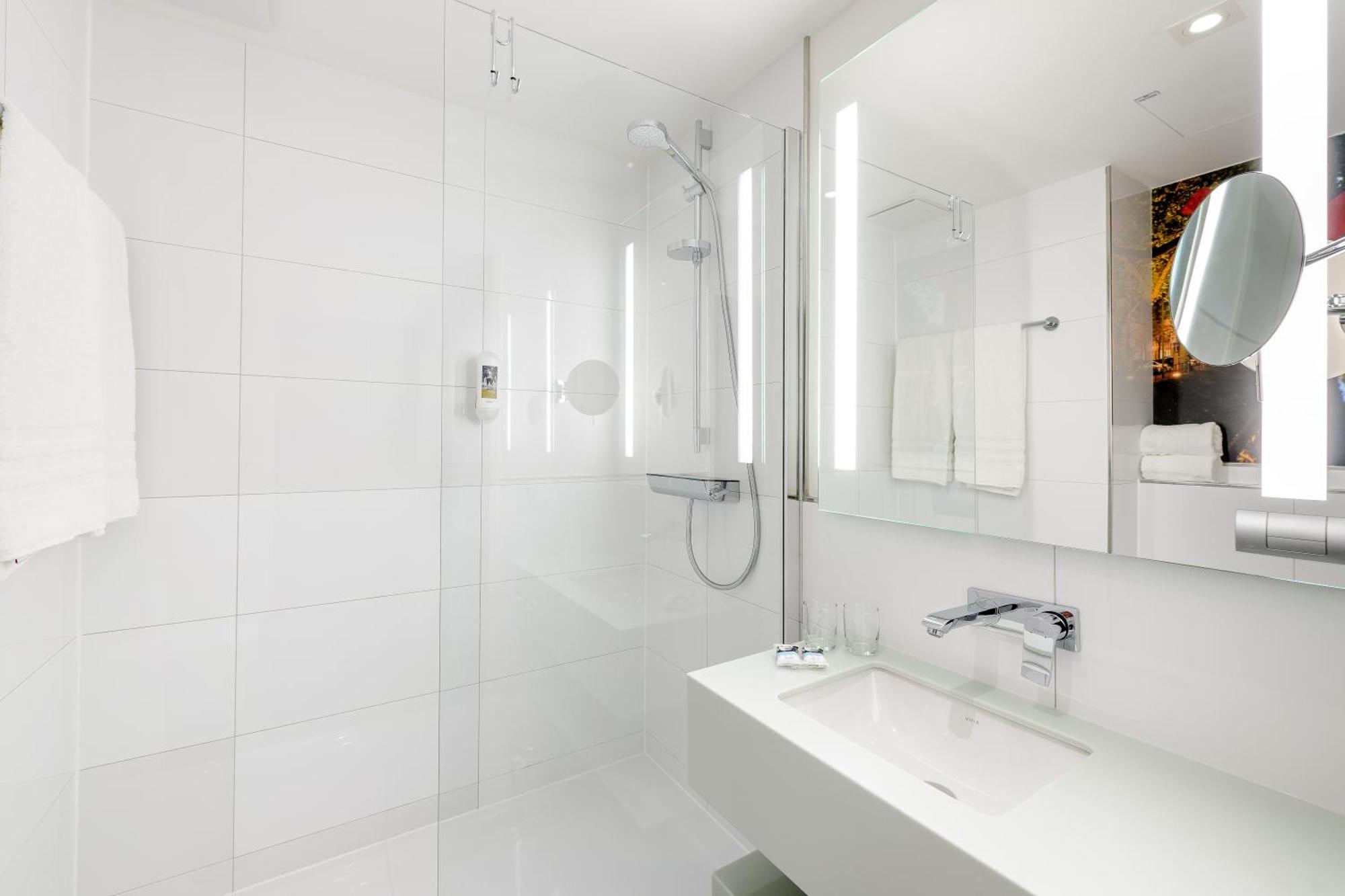 Mercure Hotel Duesseldorf Zentrum Room photo